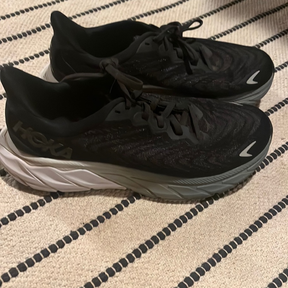 Black Hoka Shoes